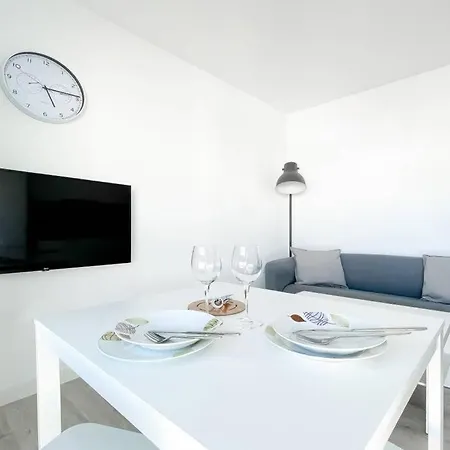 Apartment San Valentin Pakky House